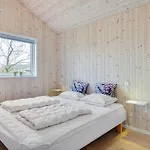 Flicka - 275m From The Sea By Interhome * Spodsbjerg